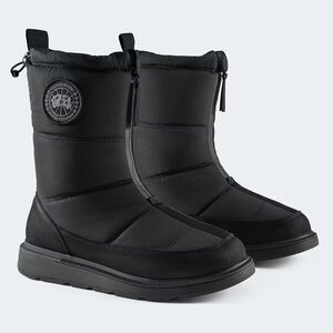Canada Goose Women’s Cypress Fold Down Puffer Boot 36 $650